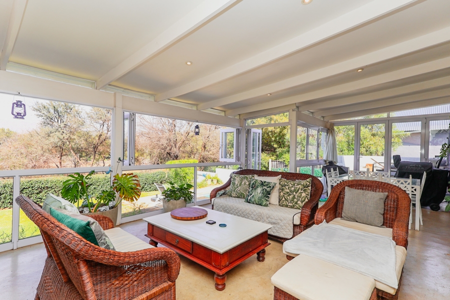 4 Bedroom Property for Sale in The Coves North West